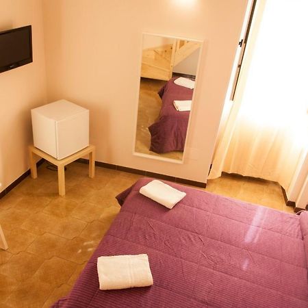 Rooms Palazzo Paladini Lecce Buitenkant foto
