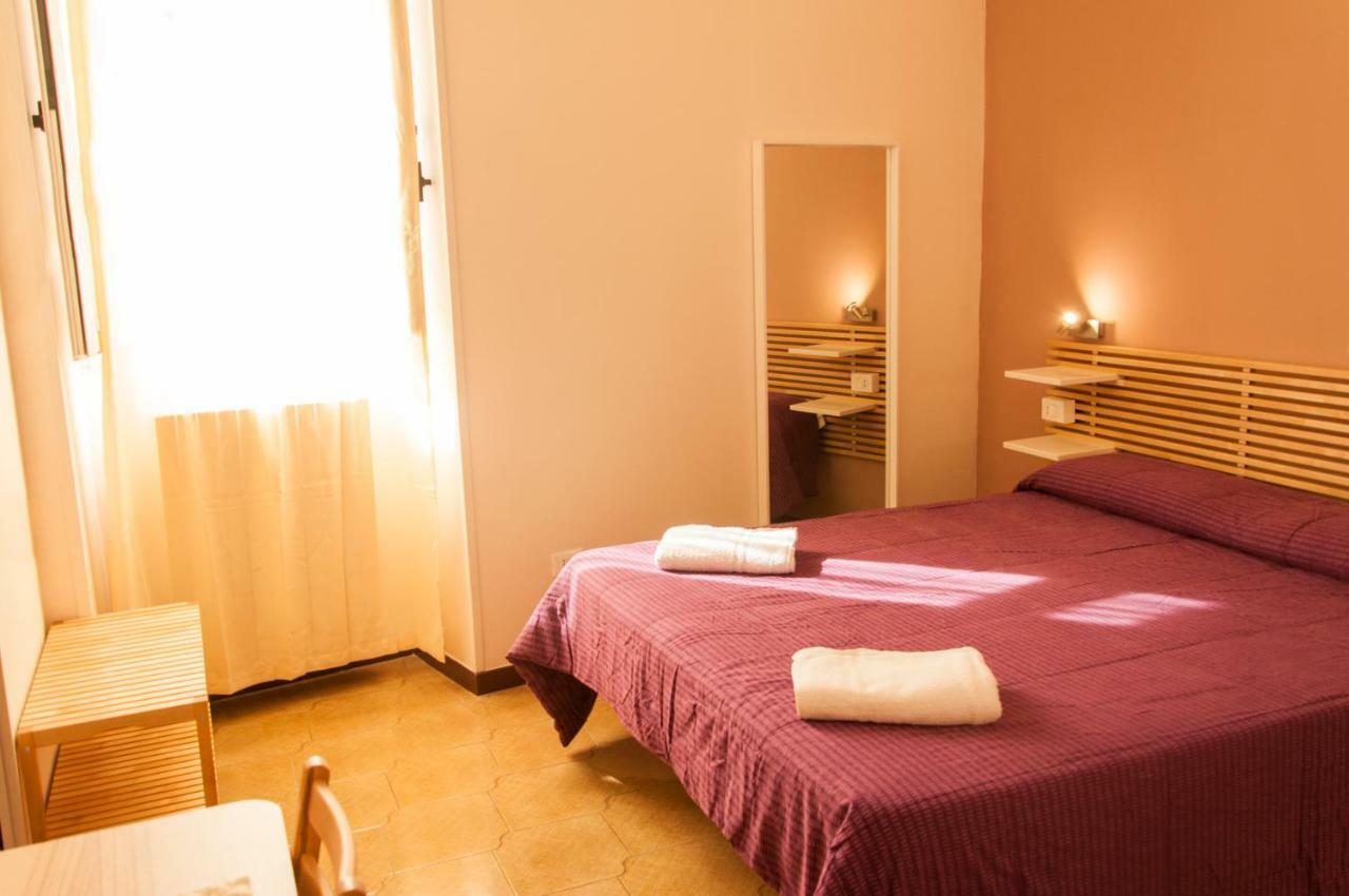 Rooms Palazzo Paladini Lecce Buitenkant foto
