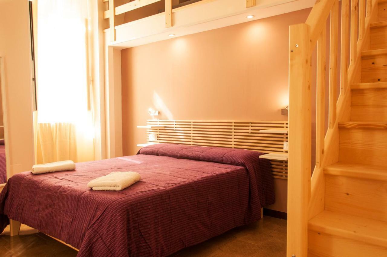 Rooms Palazzo Paladini Lecce Buitenkant foto